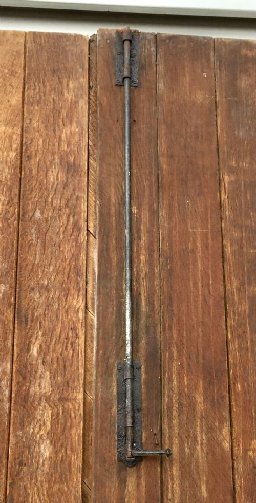 PAIR OF 19TH CENTURY OAK STUDDED EXTERNAL DOORS - ADDITIONAL PHOTO 17