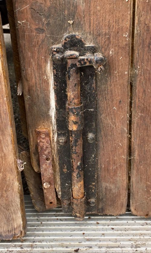 PAIR OF 19TH CENTURY OAK STUDDED EXTERNAL DOORS - ADDITIONAL PHOTO 18