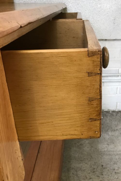 VICTORIAN PINE DRESSER - ADDITIONAL PHOTO 5