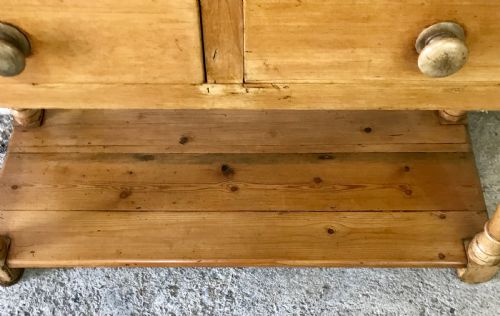 VICTORIAN PINE DRESSER - ADDITIONAL PHOTO 7