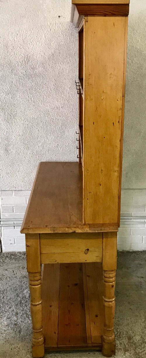 VICTORIAN PINE DRESSER - ADDITIONAL PHOTO 9