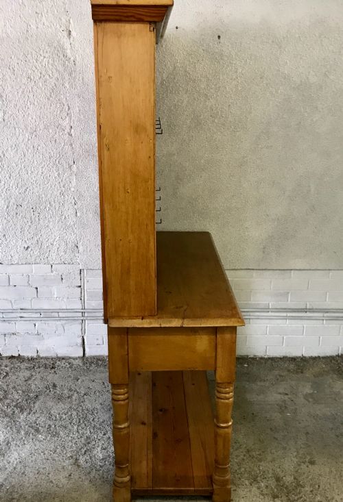 VICTORIAN PINE DRESSER - ADDITIONAL PHOTO 10