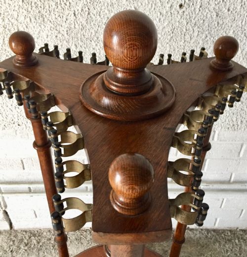 1920S OAK REVOLVING SNOOKER CUE RACK - ADDITIONAL PHOTO 3