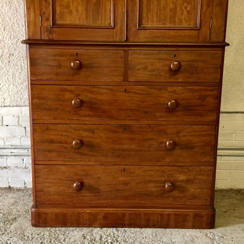 VICTORIAN MAHOGANY DWARF LINEN PRESS WITH KEY - ADDITIONAL PHOTO 5