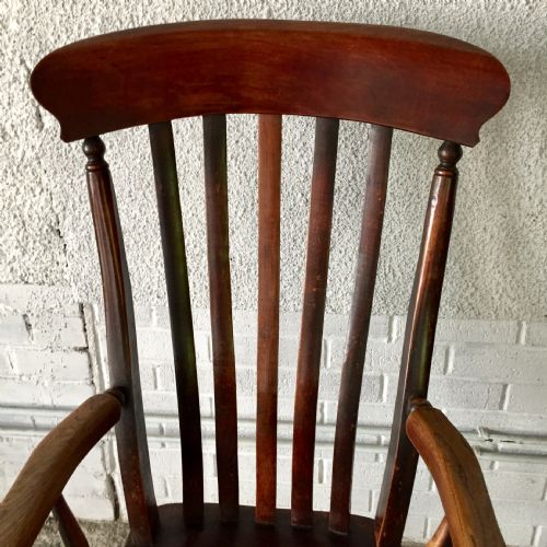 VICTORIAN ELM AND BEECH WINDSOR CARVER CHAIR - ADDITIONAL PHOTO 2