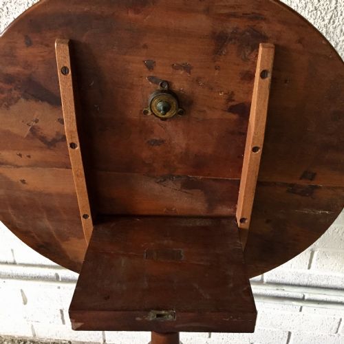 VICTORIAN MAHOGANY TILT TOP TABLE ON TRIPOD LEGS - ADDITIONAL PHOTO 12