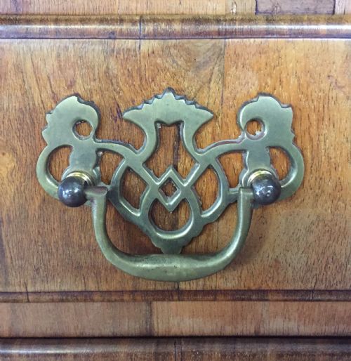 1920 WALNUT APPRENTICE CHEST OF DRAWERS - ADDITIONAL PHOTO 5