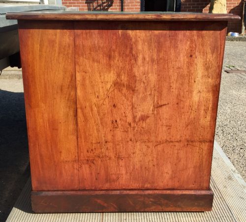 VICTORIAN MAHOGANY KNEEHOLE DESK - ADDITIONAL PHOTO 8