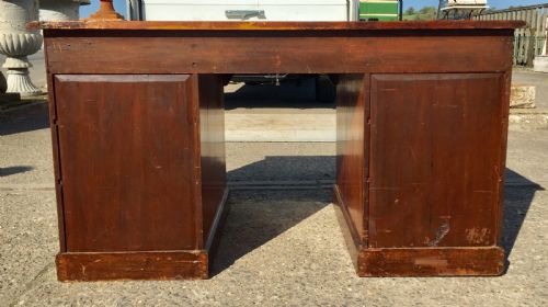 VICTORIAN MAHOGANY KNEEHOLE DESK - ADDITIONAL PHOTO 10