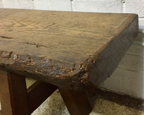 19TH CENTURY OAK PIG BENCH - ADDITIONAL PHOTO 7