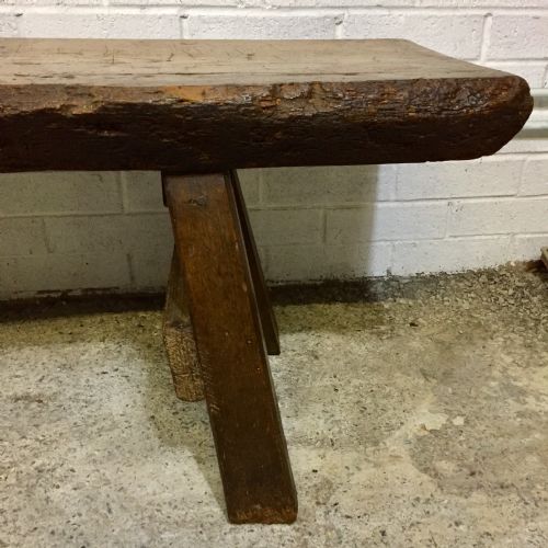 19TH CENTURY OAK PIG BENCH - ADDITIONAL PHOTO 9
