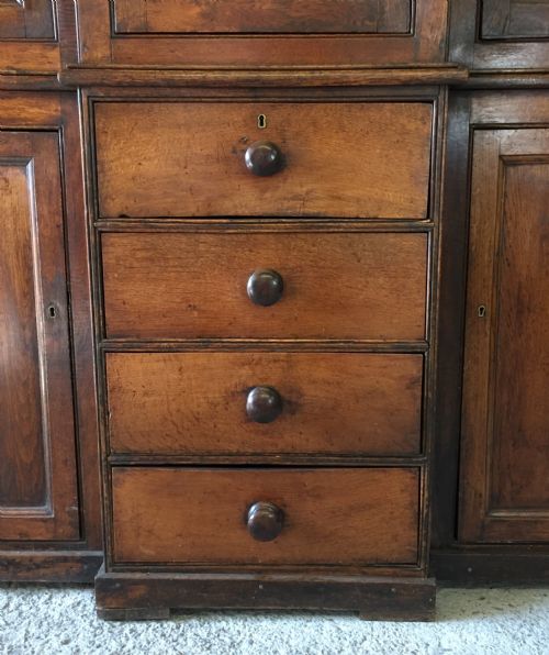 19TH CENTURY OAK AND ELM HOUSEKEEPERS CUPBOARD - ADDITIONAL PHOTO 5