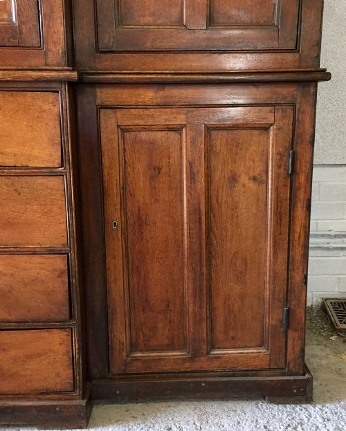 19TH CENTURY OAK AND ELM HOUSEKEEPERS CUPBOARD - ADDITIONAL PHOTO 7