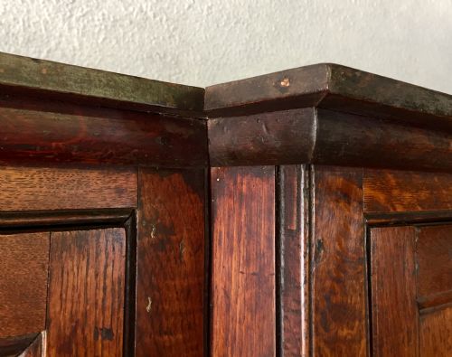 19TH CENTURY OAK AND ELM HOUSEKEEPERS CUPBOARD - ADDITIONAL PHOTO 15