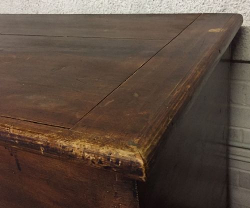 VICTORIAN PINE MULE CHEST WITH INTERNAL CANDLE BOX - ADDITIONAL PHOTO 4