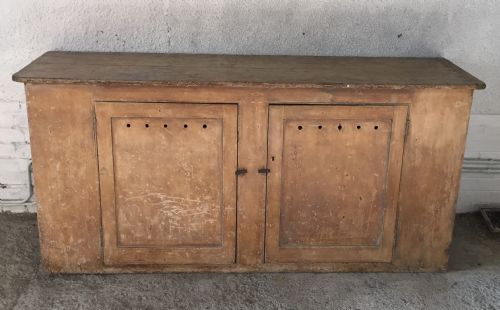 EARLY 19TH CENTURY PINE FOOD CUPBOARD IN ORIGINAL PAINT - ADDITIONAL PHOTO 1