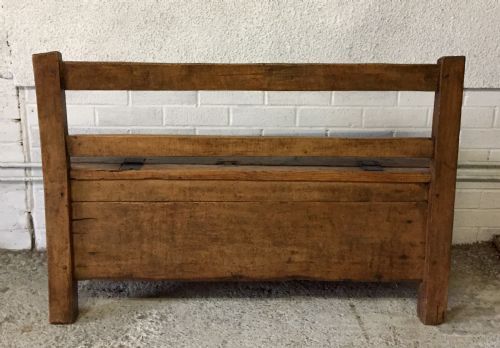 EARLY 19TH CENTURY EUROPEAN PINE BENCH OF SMALL SCALE - ADDITIONAL PHOTO 10