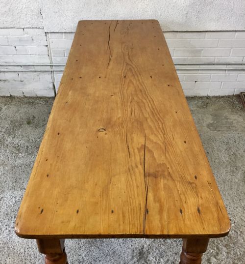 EARLY VICTORIAN SINGLE PLANK TOP PINE TABLE - ADDITIONAL PHOTO 2