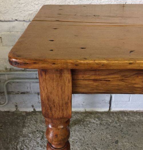 EARLY VICTORIAN SINGLE PLANK TOP PINE TABLE - ADDITIONAL PHOTO 5