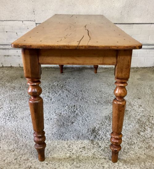 EARLY VICTORIAN SINGLE PLANK TOP PINE TABLE - ADDITIONAL PHOTO 7