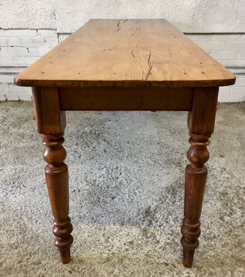 EARLY VICTORIAN SINGLE PLANK TOP PINE TABLE - ADDITIONAL PHOTO 8