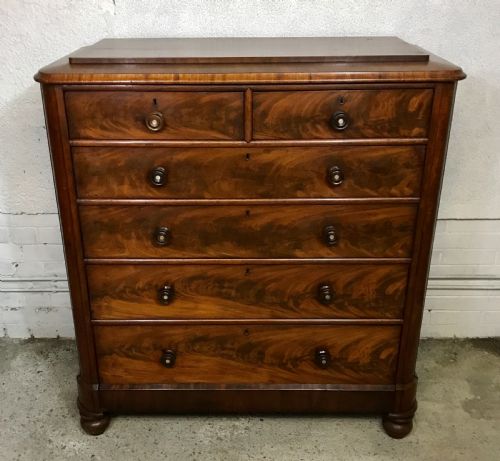VICTORIAN MAHOGANY CHEST OF DRAWERS - ADDITIONAL PHOTO 1