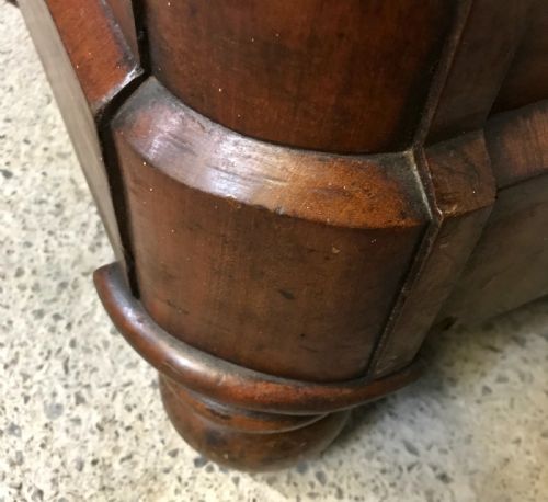 VICTORIAN MAHOGANY CHEST OF DRAWERS - ADDITIONAL PHOTO 7