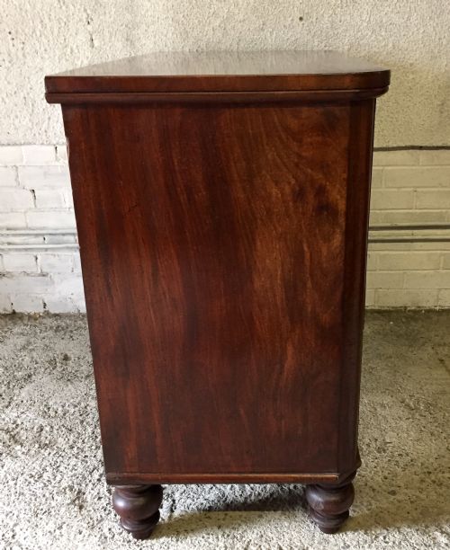 VICTORIAN MAHOGANY CHEST OF DRAWERS WITH ORIGINAL TURNED KNOBS AND FEET - ADDITIONAL PHOTO 8