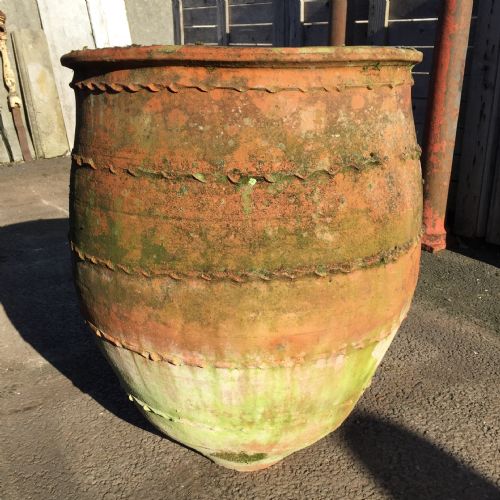 19TH CENTURY TERRACOTTA AMPHORA OIL JAR WITH GOOD PATINATION - ADDITIONAL PHOTO 1