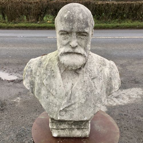 19th century limestone bust of an unknown gentleman - CATEGORY: ANTIQUE MISCELLANEOUS - DATED 19TH CENTURY