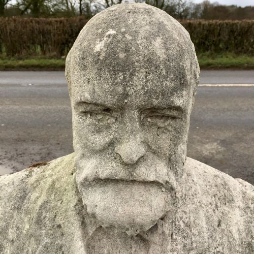 19TH CENTURY LIMESTONE BUST OF AN UNKNOWN GENTLEMAN - ADDITIONAL PHOTO 1