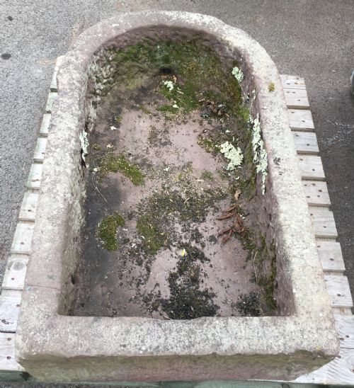 19TH CENTURY SANDSTONE D END TROUGH - ADDITIONAL PHOTO 5
