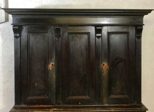 EARLY 19TH CENTURY WEST COUNTRY PINE HOUSEKEEPERS CUPBOARD - ADDITIONAL PHOTO 1