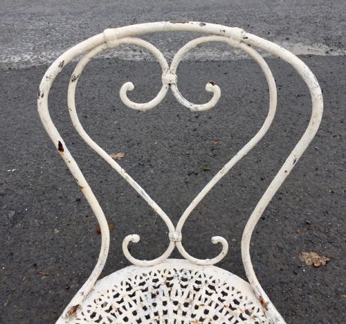 1920S FRENCH WROUGHT IRON TABLE AND 4 CHAIRS - ADDITIONAL PHOTO 5
