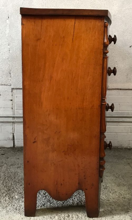 EARLY VICTORIAN MAHOGANY BOW FRONT CHEST OF DRAWERS - ADDITIONAL PHOTO 13