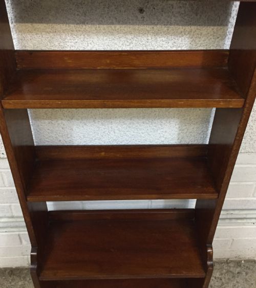 EDWARDIAN MAHOGANY BOOKCASE - ADDITIONAL PHOTO 5
