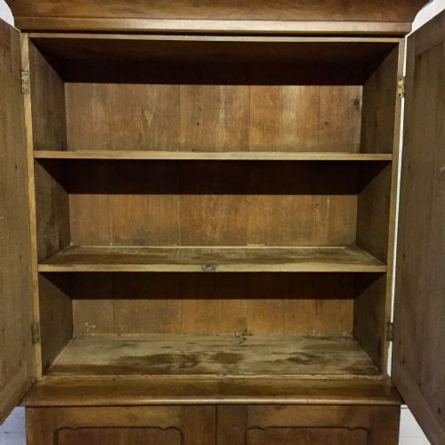 VICTORIAN CHERRY WOOD 4 DOOR CUPBOARD - ADDITIONAL PHOTO 2