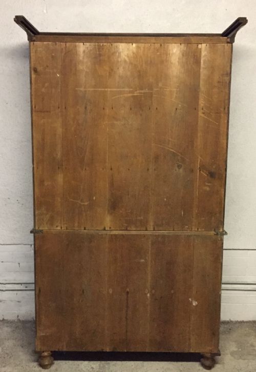 VICTORIAN CHERRY WOOD 4 DOOR CUPBOARD - ADDITIONAL PHOTO 13