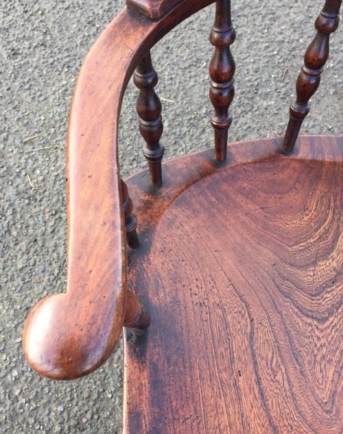 19TH CENTURY ELM AND BEECH ELBOW BOW OR CAPTAINS CHAIR - ADDITIONAL PHOTO 2