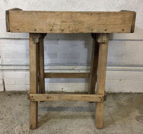 19TH CENTURY RUSTIC CHOPPING BLOCK TABLE - ADDITIONAL PHOTO 8