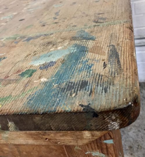 VICTORIAN PINE KITCHEN TABLE USED AS AN ART TABLE PREVIOUSLY - ADDITIONAL PHOTO 5