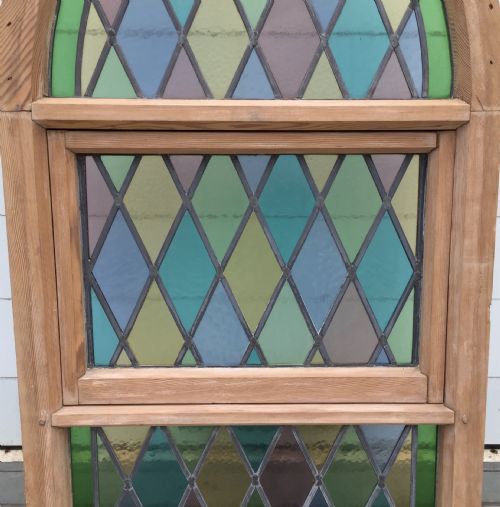 VICTORIAN PINE FRAMED ARCH TOP WINDOW WITH LEAD LIGHT PANELS - ADDITIONAL PHOTO 2