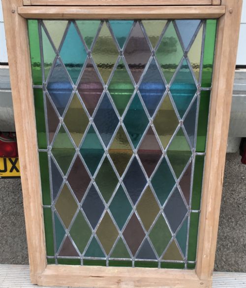 VICTORIAN PINE FRAMED ARCH TOP WINDOW WITH LEAD LIGHT PANELS - ADDITIONAL PHOTO 3