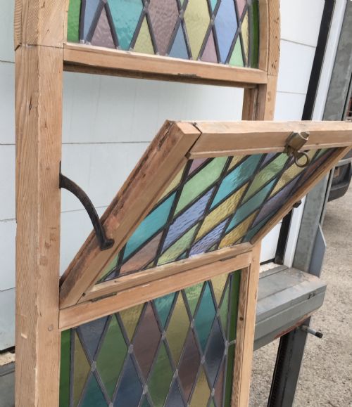 VICTORIAN PINE FRAMED ARCH TOP WINDOW WITH LEAD LIGHT PANELS - ADDITIONAL PHOTO 10