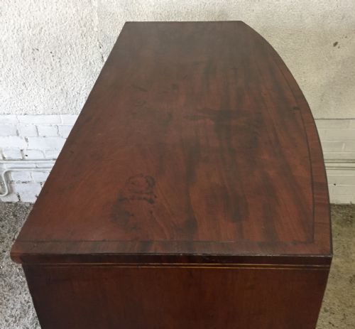 VERY UNUSUAL GEORGE III MAHOGANY BOW FRONT CHEST - ADDITIONAL PHOTO 3
