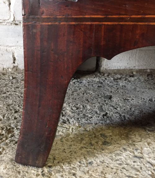 VERY UNUSUAL GEORGE III MAHOGANY BOW FRONT CHEST - ADDITIONAL PHOTO 7
