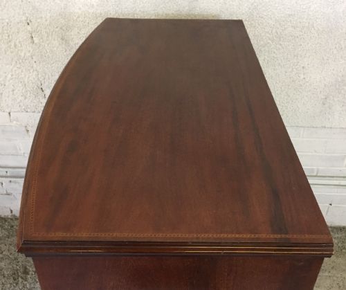 EDWARDIAN MAHOGANY BOW FRONT CHEST OF DRAWERS - ADDITIONAL PHOTO 2