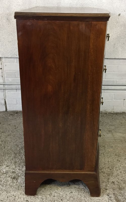 EDWARDIAN MAHOGANY BOW FRONT CHEST OF DRAWERS - ADDITIONAL PHOTO 9