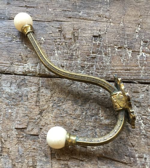 SET OF 5 LARGE VICTORIAN HAT AND COAT HOOKS - ADDITIONAL PHOTO 1