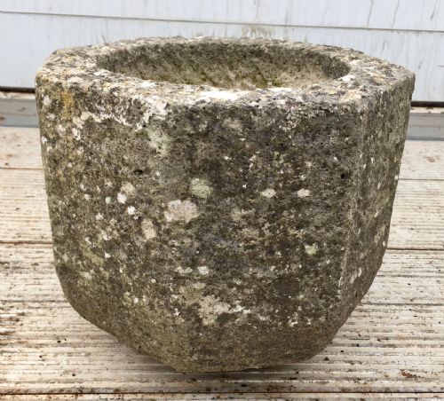 PAIR OF 19TH CENTURY HAND CARVED STONE POTS PLANTERS - ADDITIONAL PHOTO 6
